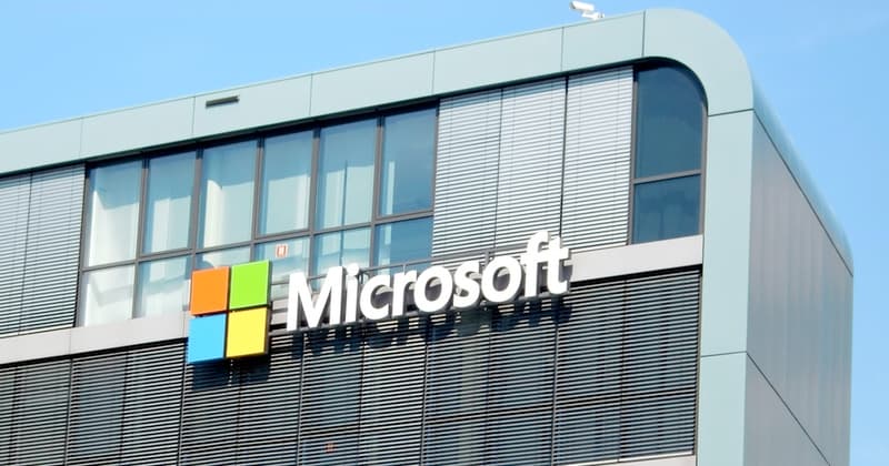 သင်သိသင့်သည့်အရာ - Microsoft Exchange Server mega-hack